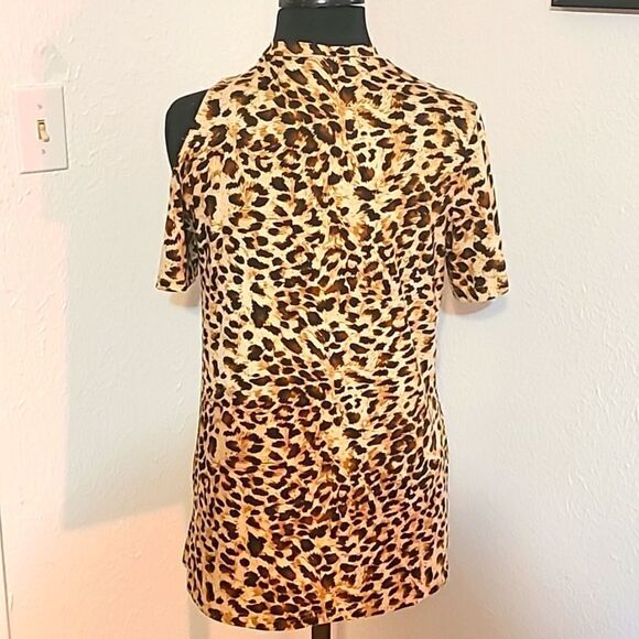 Leopard Print One Cold-Shoulder Mini-Dress, Size Medium,  NWOT - Picture 4 of 7